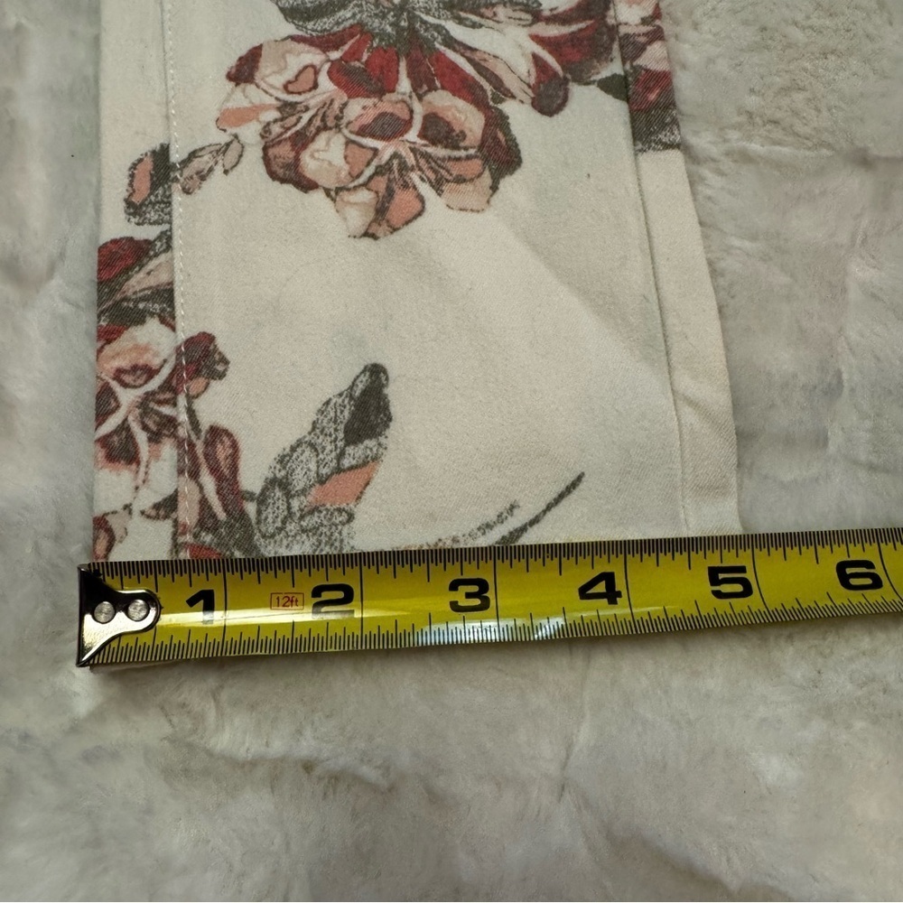 G.I.L.I. Ankle Jeggings Cream Denim Floral Size 2 Dual Stretch Jeans 27" inseam - Picture 13 of 17